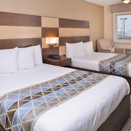 Good Living Inn Сан Карлос Екстериор снимка